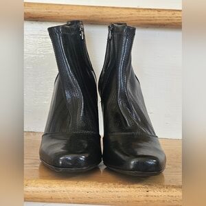 Franco Sarto Women's Black Ankle Boots (Size 6)